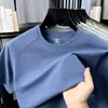 Camiseta Masculina de Seda Gelada de Manga Curta, Novo Estilo de Verão, Gola Redonda, Cor Sólida, Casual, Respirável, Camiseta de Manga Meia-Manga de Alta Qualidade para Homens
