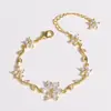 Bestseller transfronterizo: Pulsera linda y dulce estilo pastoral con diseños de corazón y flor, perfecta como regalo del Día de San Valentín para usar en capas