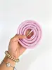 El cordón telefónico largo y muy elástico se puede cortar para hacer cadenas de teléfono DIY, llaveros, correas de reloj y nuevos cordones telefónicos multicolores.