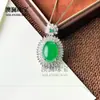 Venta al por mayor del fabricante: Colgante Redondo Cabujón de Calcedonia Verde Hielo de Alta Calidad Incrustado Plateado en Plata 925, Elegante Collar con Gema en Forma de Huevo
