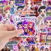 50 Piezas Pegatina Impermeable con Diseño de Grupo de Chicas Anime Cazadoras