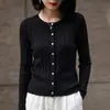 Outono de 2026 Novo Tricô Feminino Estilo Coreano e Japonês Cardigã Suéter Gola Redonda, Canelado Fino Versátil Slim-Fit Casaco