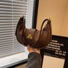 Bolsa pequena retrô de alta qualidade bolsa feminina 2023 novo outono e inverno Bolsa Meia-Lua marrom bolsa mensageiro para o dia a dia bolsa de ombro axilar