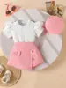 Amazon Conjunto de Verão para Meninas Pequenas com Top de Manga Curta com Botões na Axila + Saia Decorada com Botões + Boina - Conjunto de Três Peças