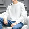 Camiseta casual versátil de manga larga para hombre para otoño, cuello redondo, color liso moderno, cómoda, transpirable y de corte holgado.