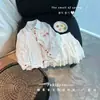 Conjunto versátil de top con rayas de encaje para niñas, nuevo atuendo de dos piezas de verano para niños mayores con falda de color contrastante, moderno