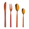 Venta al por mayor Acero Inoxidable 304 Cubiertos Estilo Occidental Modelo Nuevo Chapado en Titanio Mango Cuadrado Mango Esmerilado Cuchillo para Bistec, Tenedor, Cuchara Juego de Cuatro Piezas