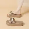 Zapatillas Versátiles Estilo Hada Bloque de Color Lazo para Mujer 2026 Verano Nuevas Sandalias de Playa de Puntos de Alto Nivel