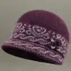 Gorro de Invierno para Mujer 2026 Nuevo Estilo Protección contra el Frío Calidez Gorro para Madre de Mediana Edad Ala Ancha Acolchado de Terciopelo Gorro de Lana Tejido Espeso