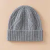 Gorro de Punto 100% Cachemira para Mujer Otoño e Invierno, Tejido de Trenza, Protección Cálida para Orejas, Sombrero de Lana Versátil de Color Sólido, Casual