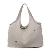 Bolso de Hombro Nuevo Estilo Otoño e Invierno 2026, Ligero, Gran Capacidad, Bolso de Viaje y Trabajo Estilo Coreano, Bolso Tote de Nailon a la Moda