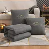 Colcha-Almohada Engrosada de Doble Uso para Siesta en la Oficina, Colcha de Aire Acondicionado, Cojín de Coche, Almohada Plegable para Sofá, Colcha Refrescante de Verano