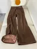 Jeans de Pierna Recta Gruesos Sueltos de Marca de Moda Retro Americana para Mujer, Nuevos Pantalones de Pierna Ancha Adelgazantes de Cintura Alta en Color Marrón Café Otoño e Invierno