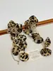Pendientes Redondos Personalizados con Estampado de Flor y Leopardo con Borlas Lujo Accesible Pendientes de Acrílico con Cuentas de Gama Alta Pendientes de Moda