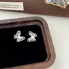 Pendientes de Flor Perla Zirconia Estilo Retro Francés Elegantes y Suaves para Mujer, Lujo Ligero, Exquisitos y de Alta Gama, Hermosos Pendientes