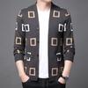 Nuevo cárdigan suéter de otoño e invierno para hombre jacquard estilo británico manga larga cuadros moda juvenil abrigo para hombre al por mayor