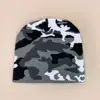 Novo gorro de malha de cor de fã de hip-hop americano para homens e mulheres cor contrastante quente outono e inverno personalidade rua gorro pullover atacado
