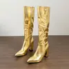 Botas de moda de cor sólida para outono e inverno com sola de borracha, botas versáteis de cano alto com bico fino, zíper lateral dourado, botas femininas plus size transfronteiriças com salto quadrado