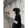 Moletom com capuz bordado de três listras versátil estilo americano, unissex, modelagem solta, casual, moderno, preto, para outono e inverno