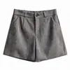 Foto real de shorts de sarga de lana, nueva moda otoño e invierno 2026, simples y elegantes, de línea A, pierna ancha, cintura alta, para estilizar, tipo bootcut
