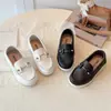 Zapatos de Cuero de Moda para Niñas, Zapatos de Princesa, Nuevos Zapatos Individuales Suaves de Primavera y Verano para Niños, Mocasines Británicos Negros para Niños Mayores