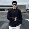 Não. 22, uma estilosa blusa de moletom de outono com design em algodão aerado dupla face, apresentando uma fenda e um visual de alta qualidade, camiseta de manga longa para homens