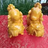 Atacado imitação de pedra Shoushan Pixiu um par de ornamentos para sala de estar de casa resina cor topázio Pixiu decoração artesanato