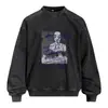 Sudadera con cuello redondo para hombre, estampado de letras de grafiti en tonos oscuros, estilo primavera y otoño, marca de moda de alta costura, corte holgado, camiseta deportiva de manga larga desgastada