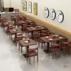 Mesa e Cadeiras de Jantar Famosas na Internet para Lanchonete de Hot Pot Picante, Lanches de Café da Manhã de Restaurante, Loja de Sobremesas e Chá de Leite, Mesa Comercial Personalizada para Restaurante
