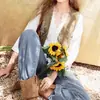 Camisa blanca de cuello en V estilo francés para mujer, nuevo modelo otoño 2026, ribete de encaje, detalle de corbata, mezcla de lino, top ligero