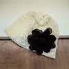 Gorro Holgado de Punto Calado con Flor 3D para Mujer, Pañuelo Delgado Transpirable de Verano, Hace que la Cara Parezca Más Pequeña, Gorro Versátil para Ponerse