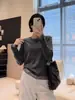 Camiseta base única de patchwork de encaje para mujer, camiseta de manga larga cálida de forro polar engrosado para otoño e invierno, adecuada para mujeres petites