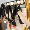 Zapatos Individuales para Mujer 2025 Nuevo Primavera y Otoño Chicas Francesas Punta Fina Pedrería Tacones Altos Moda Tacón de Aguja Zapatos de Dama de Honor