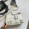 Bolso de axila estilo motocicleta vintage, de nicho y elegante, nuevo modelo verano 2026, bolso de hombro simple, bolso elegante y único para el día a día