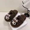 Zapatillas de Algodón con Lunares Estilo Ugly Cute 2026 Nueva Llegada de Invierno Forradas de Felpa Engrosadas Ligeras Casuales de Punta Cerrada de Algodón para Estudiantes Mujeres