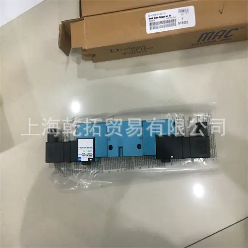 821C-OM-611JB-175.jpg