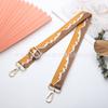 Venta al por mayor de accesorios para bolsos de hombro anchos para damas, nuevos, de estilo nacional, de 38 mm, con correa de hombro alargada y ensanchada.
