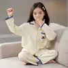 Pijama de Niña con Oso de Dibujos Animados 2026 Nuevo Conjunto de Ropa para el Hogar de Manga Larga de Algodón Puro para Niñas de Escuela Secundaria