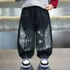 Pantalones de Ropa de Otoño para Niños 2026 Nuevo Estilo Coreano Jeans Elegantes para Niños Pantalones Casuales Versátiles para Niños Pequeños de Primavera y Otoño