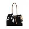 Bolso Tote de Moda Transfronterizo para Mujer 2026 Invierno Nuevo Estilo Simple Versátil Elegante Casual Hombro Axila