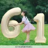 Adecuado para el Día del Niño Globos de Colores con el Número 61 Decoración para Escuela y Jardín de Infantes Montaje de Ambiente y Sesiones de Fotos
