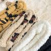Calcetines de terciopelo coral para otoño e invierno, calcetines de suelo para mujer, calcetines de dormir de medio terciopelo, calcetines de tubo gruesos y cálidos de invierno con dibujos de gato