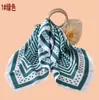 Lenço Quadrado Rítmico de Bolinhas Pretas e Brancas 70 Chiffon de Cetim Seda Artificial Alta Qualidade Lenço Fino de Primavera e Verão Lenço de Cabeça Versátil Venda por Atacado
