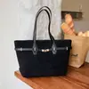 Bolsa Tote Retro de Gran Capacidad, Bolso de Hombro Simple de Nicho, Bolso de Mano de Gamuza de Moda Trendy para Mujer, Bolso de Hombro