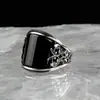 Weiya 2021 Nuevo Anillo para Hombre Negro Estilo Punk Retro Patrón de Grabado Anillo Patrón de Goteo de Aceite Anillo Unisex