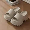Sandalias de plataforma con plataforma gruesa de EVA que aumentan la altura de 7.0 para mujer, de moda para uso exterior en verano, uso en casa, pantuflas suaves antideslizantes para interiores
