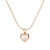Collar de acero de titanio con diseño de amor de alta gama de nicho coreano para mujer, joyería de acero inoxidable de lujo con diseño de Joker INS, venta al por mayor.