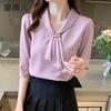 Camisa de gasa con lazo de manga corta para mujer, camisa con sentido del diseño 2025 verano nuevo sentido colgante top profesional rosa