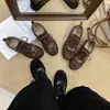Sapatos Agan, estilo casual marrom, sapatos de solteiro retrô, sapatos femininos de cano baixo com cadarço, moda Maillard, tênis de treinamento alemão para mulheres, coleção de outono de 2026