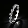 Anillo apilable de plata de ley S925 con moissanita y diseño de encaje, venta caliente, lujo ligero, moda, tacto de alta gama, anillo apilable de moissanita para mujer
